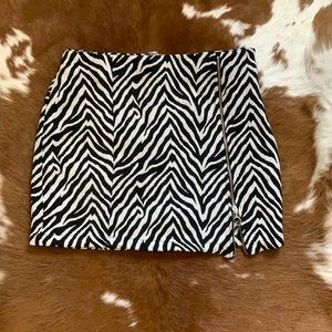 Zebra skirt